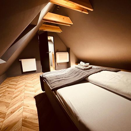 5 Star Apartments - Luxury & Comfort Jelenia Gora Ngoại thất bức ảnh